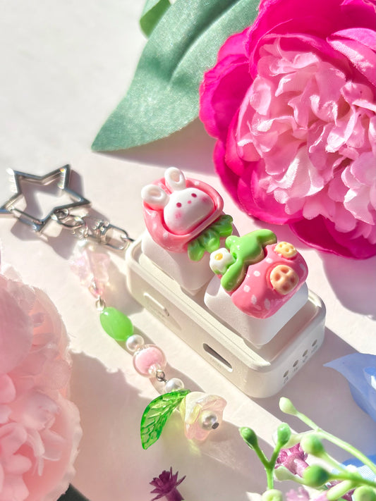 Mini Keyboard Page Turner | White Strawberry Bunny House 🐰