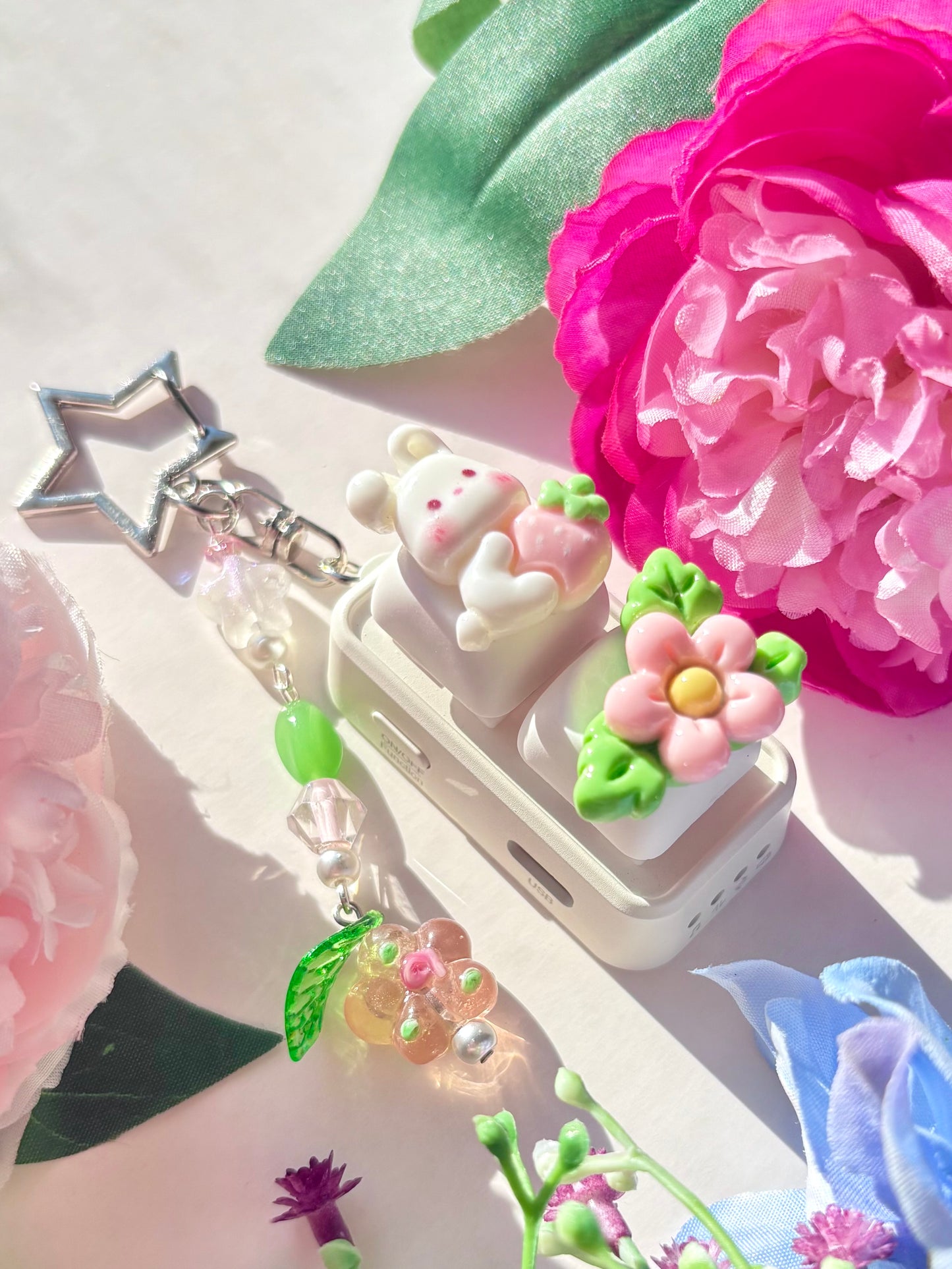 Mini Keyboard Page Turner | White Sakura Bunny 🐇