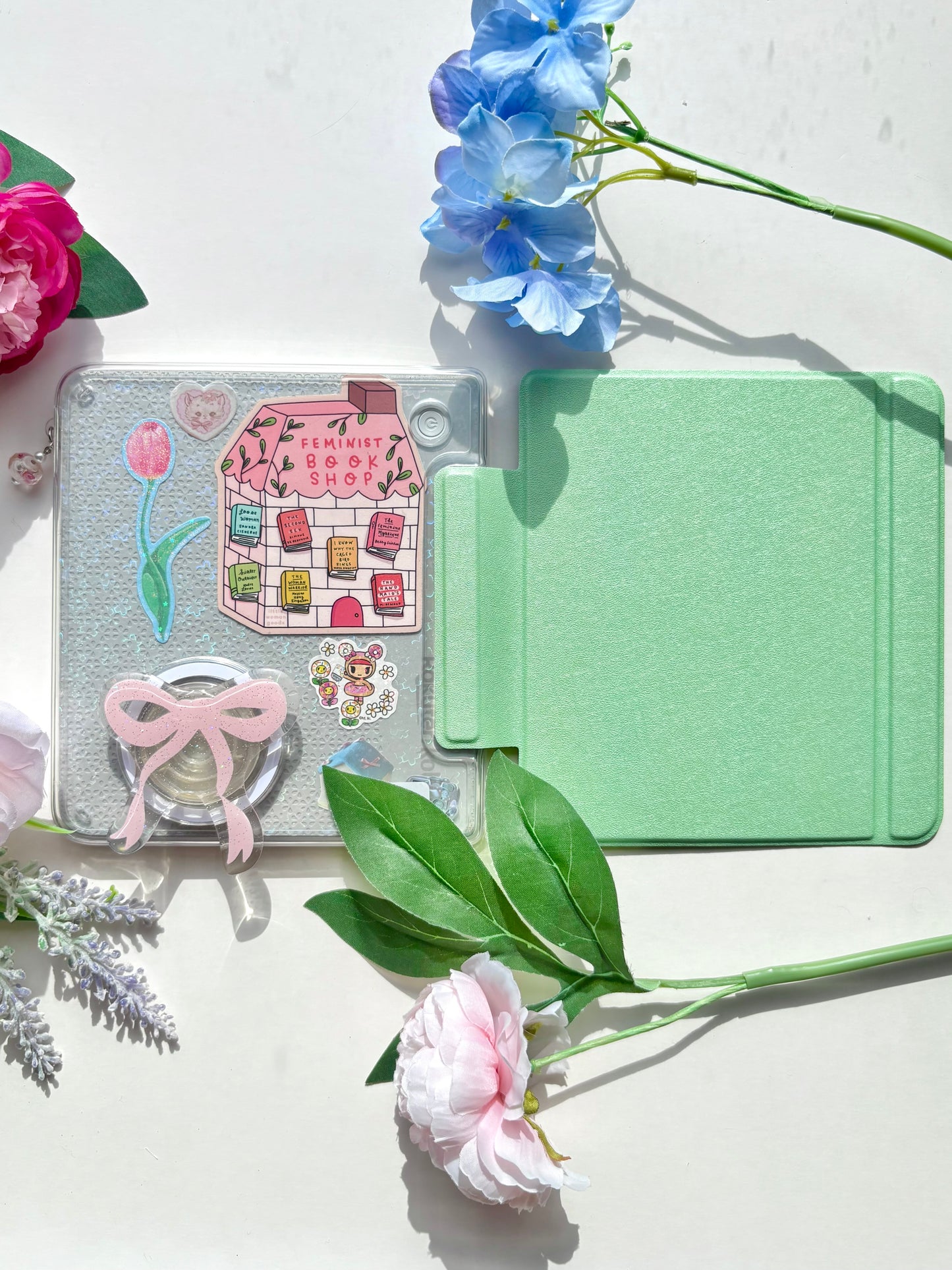 Green Magnetic Kobo Libra Case 🌿