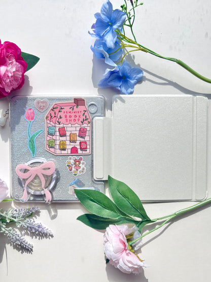 White Magnetic Kobo Libra Case 🤍