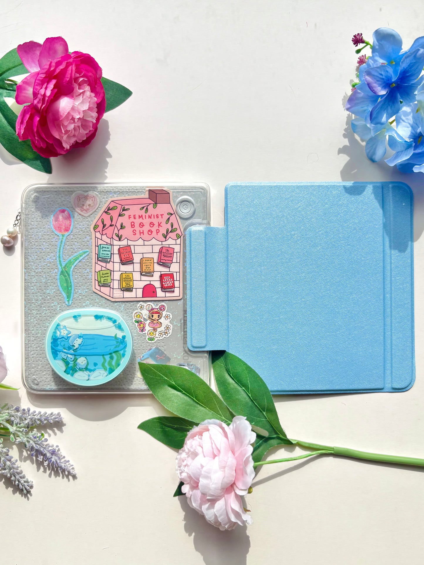 Blue Magnetic Kobo Libra Case 🐬