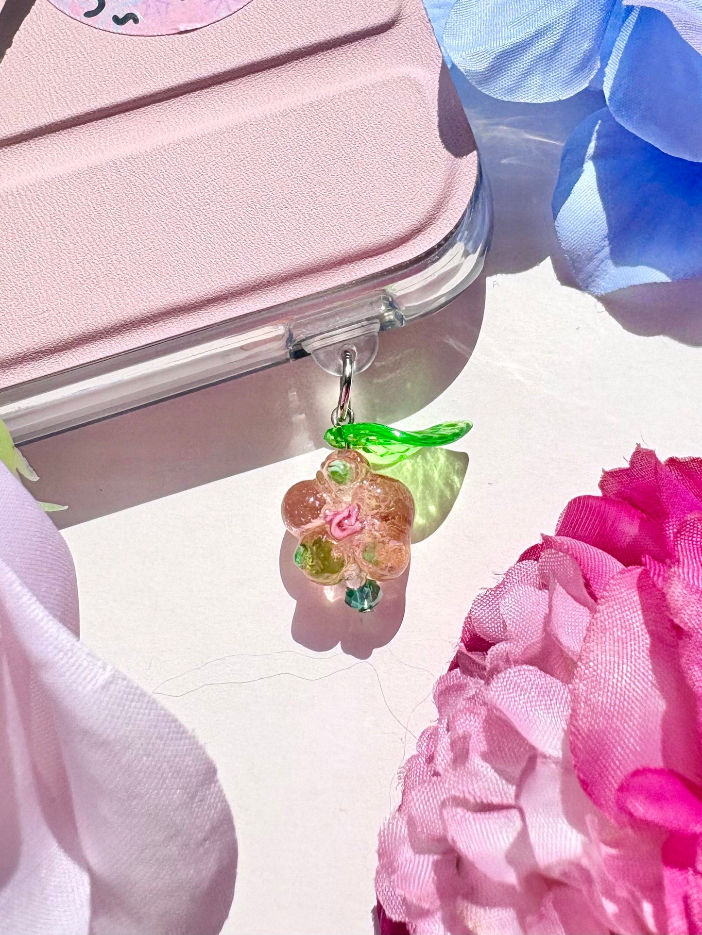 USB-C Dust Plug | Crystal Pink Flower 🌼