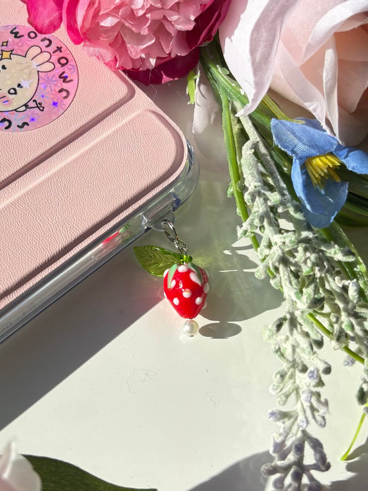 USB-C Dust Plug | Strawberry