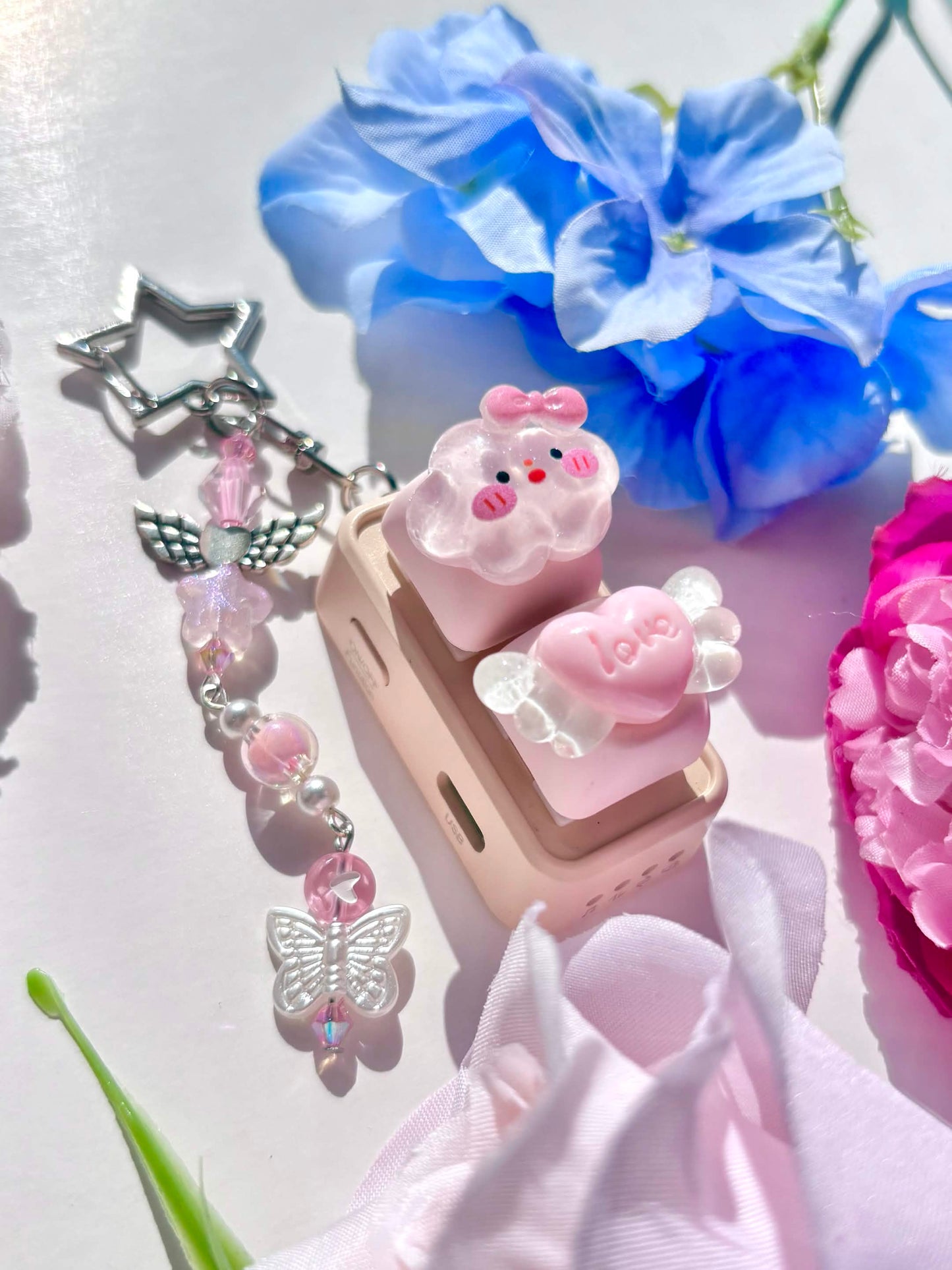 Mini Keyboard Page Turner | Pink Cloud ☁️